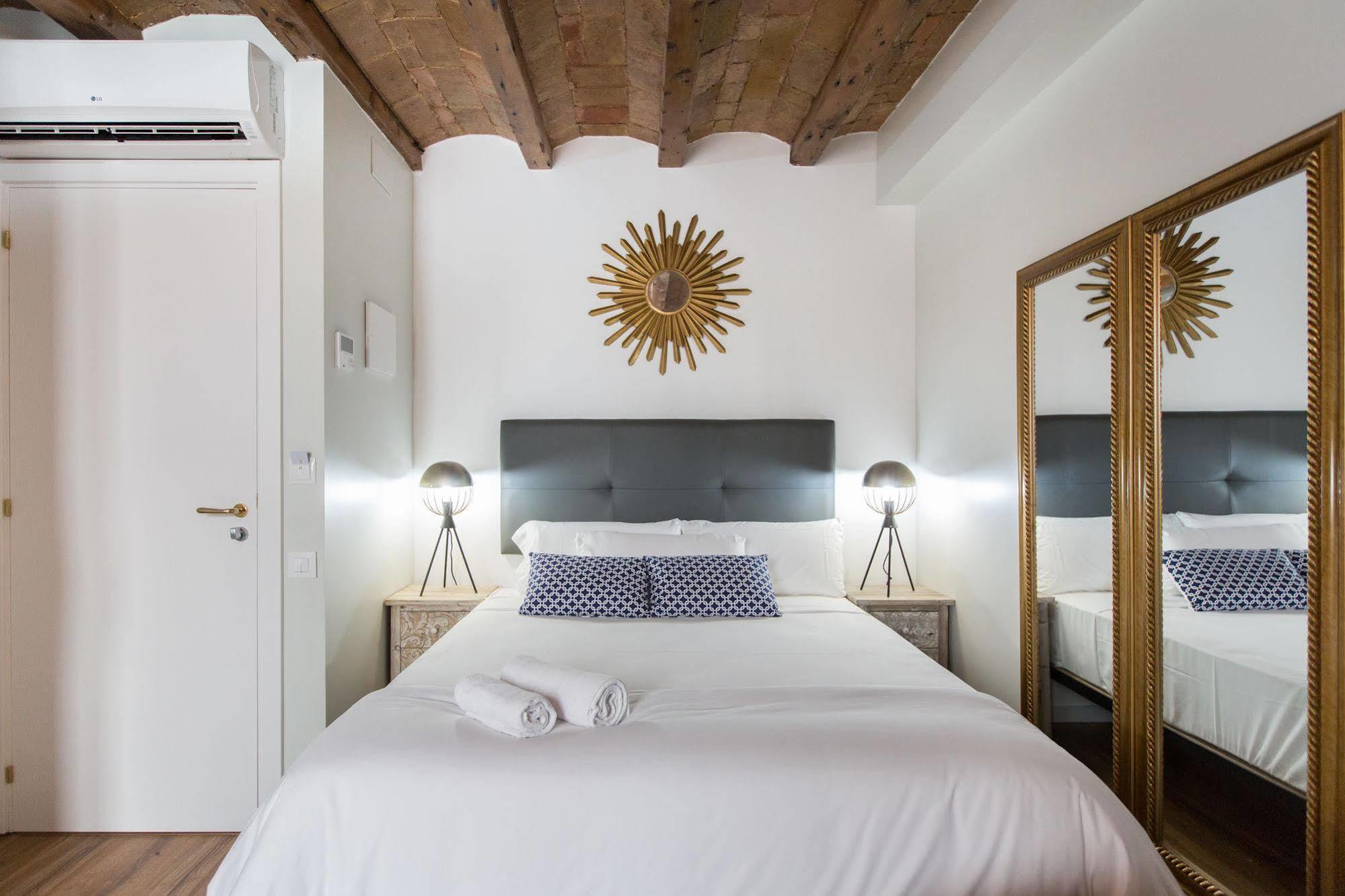 En Ferran By The Streets Hotel Barcelona Ngoại thất bức ảnh